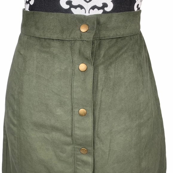 🍀AKIRA Skirt Button Down Faux Suede High Waisted - Picture 3 of 10